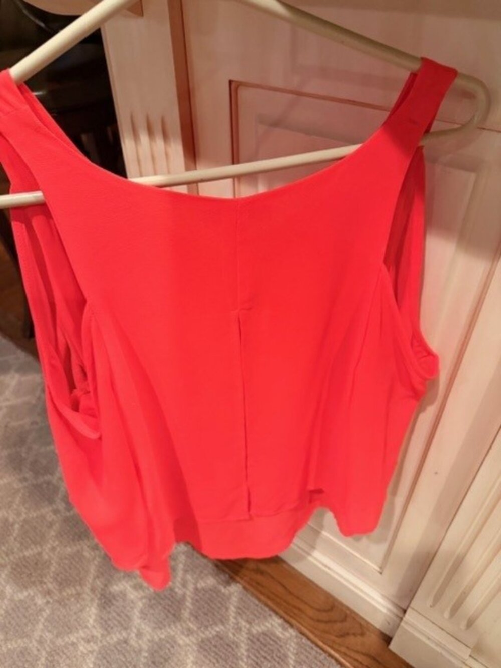 GB Women's cold shoulder coral top size M.